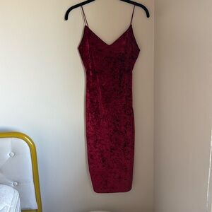 Sexy red crushed velvet bodycon dress